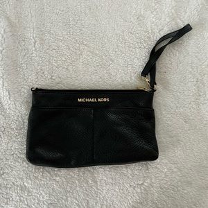 Michael Kors Zippered Wristlet/Clutch - EUC